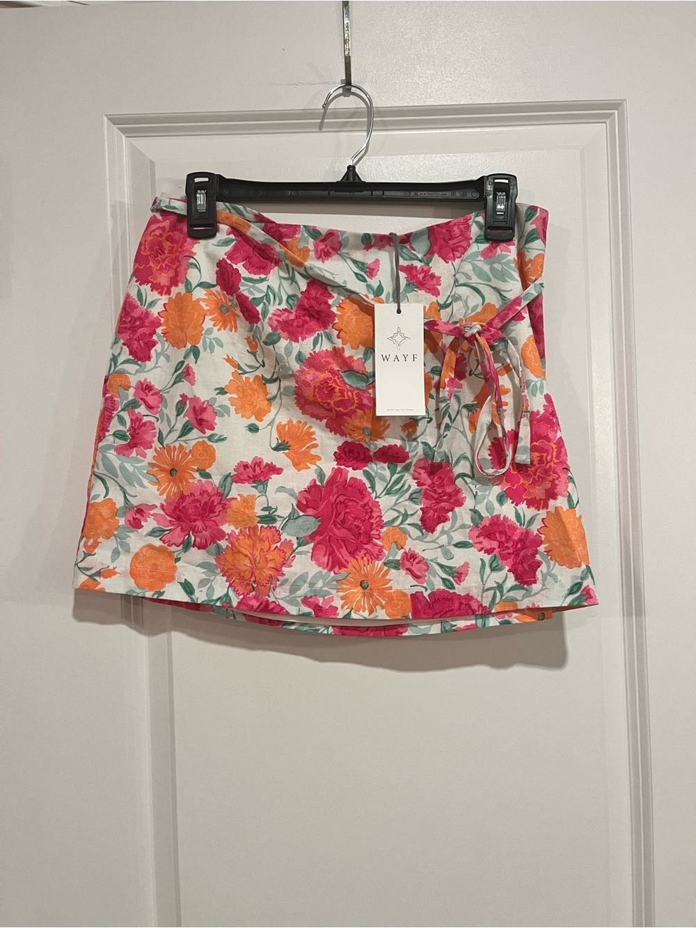 Wayf multicolored floral mini skirt natural fibers linen cotton vacation boho